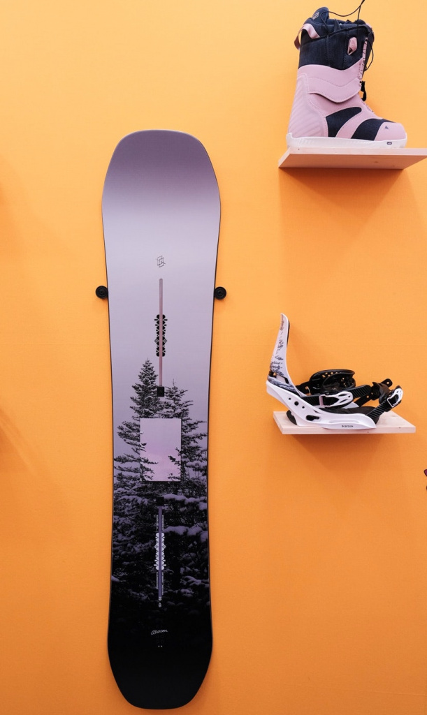 Burton-Snowboard-feelgood-2020-21.jpg